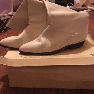 Vintage Off white tall boots